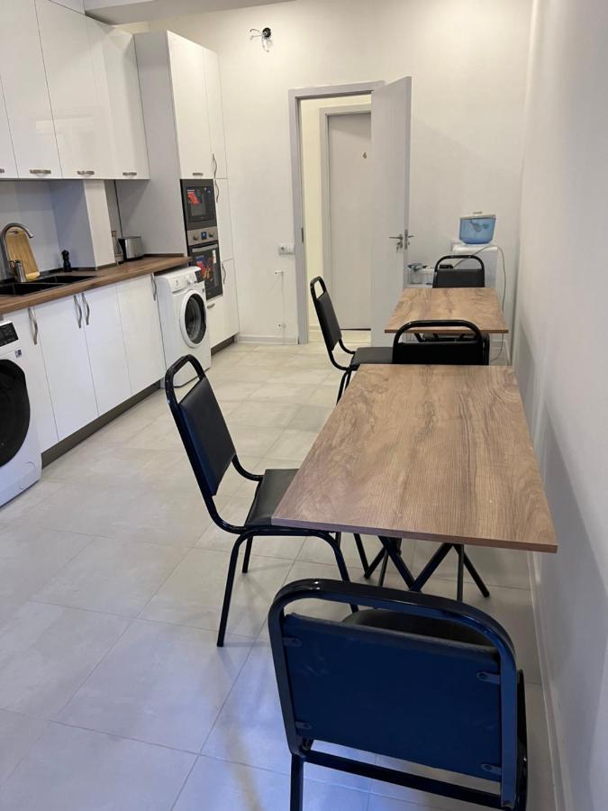 Apple Cozy Hotel Тбилиси Екстериор снимка