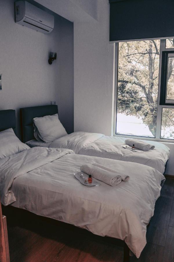 Apple Cozy Hotel Тбилиси Екстериор снимка