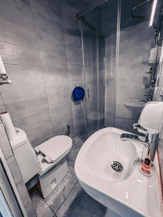 Apple Cozy Hotel Тбилиси Екстериор снимка